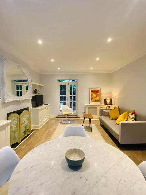 Beautiful 2 Bed/ 2 Bath Notting Hill Garden Flat Leilighet London Eksteriør bilde