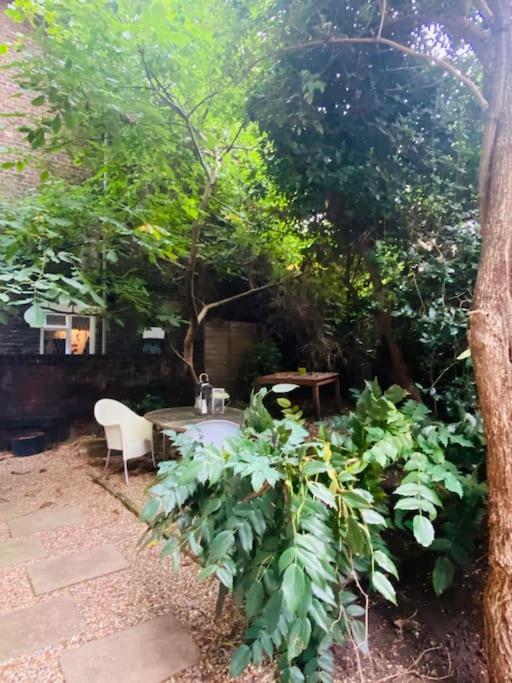 Beautiful 2 Bed/ 2 Bath Notting Hill Garden Flat Leilighet London Eksteriør bilde